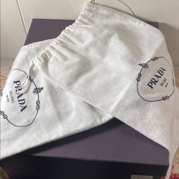 Prada Sleek Black Suede Kitten Heel Semi Square Ankle Booties Bags & Box - Picture 5 of 12